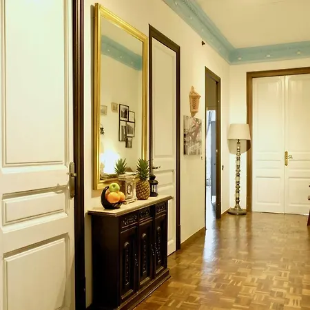 Grand Central Apartment Barcelona Exterior photo
