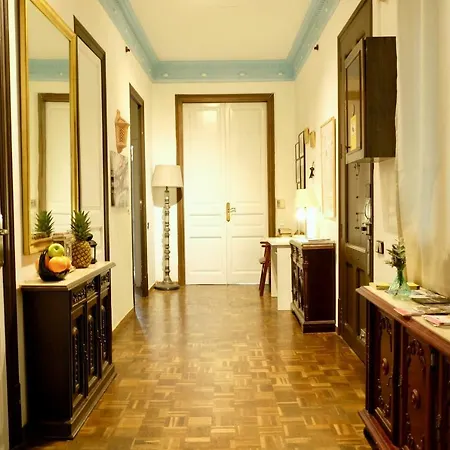 Grand Central Apartment Barcelona Exterior photo